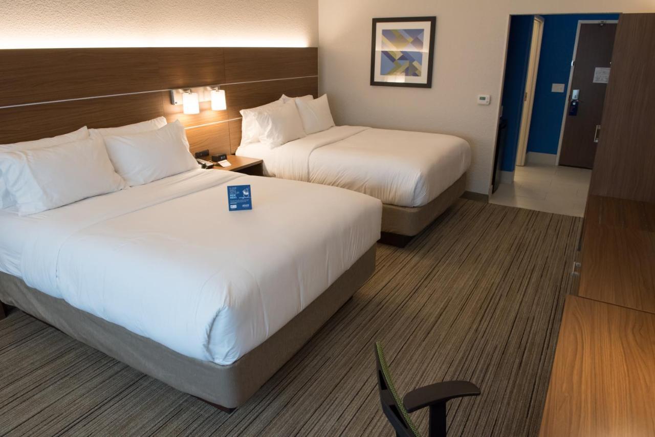 Holiday Inn Express & Suites - Merrillville By Ihg Exterior foto